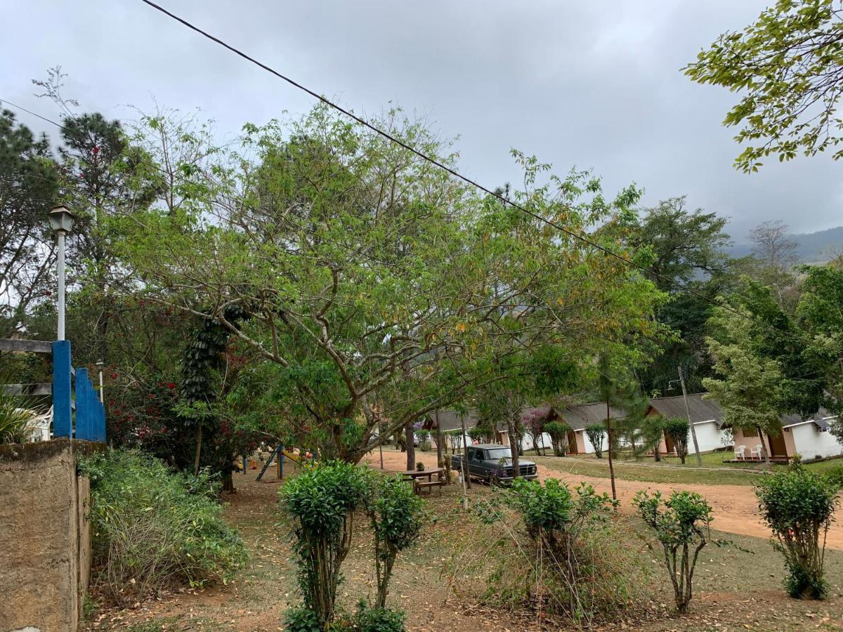 Pousada & Camping Serras Verdes Conservatória Exterior foto